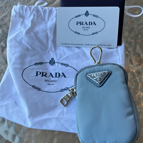🌈 PRICE DROP🌈PRADA gorgeous new bag. Worn twice , has silver strap and more. - Picture 13 of 14